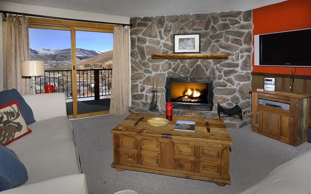 living room at 72 Hunter Hill Rd, Unit I-204, Mt. Crested Butte