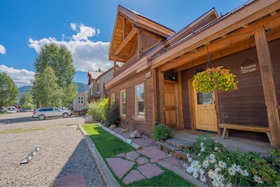 Crested Butte real estate - front view of 13 Seventh Street, Crested Butte
