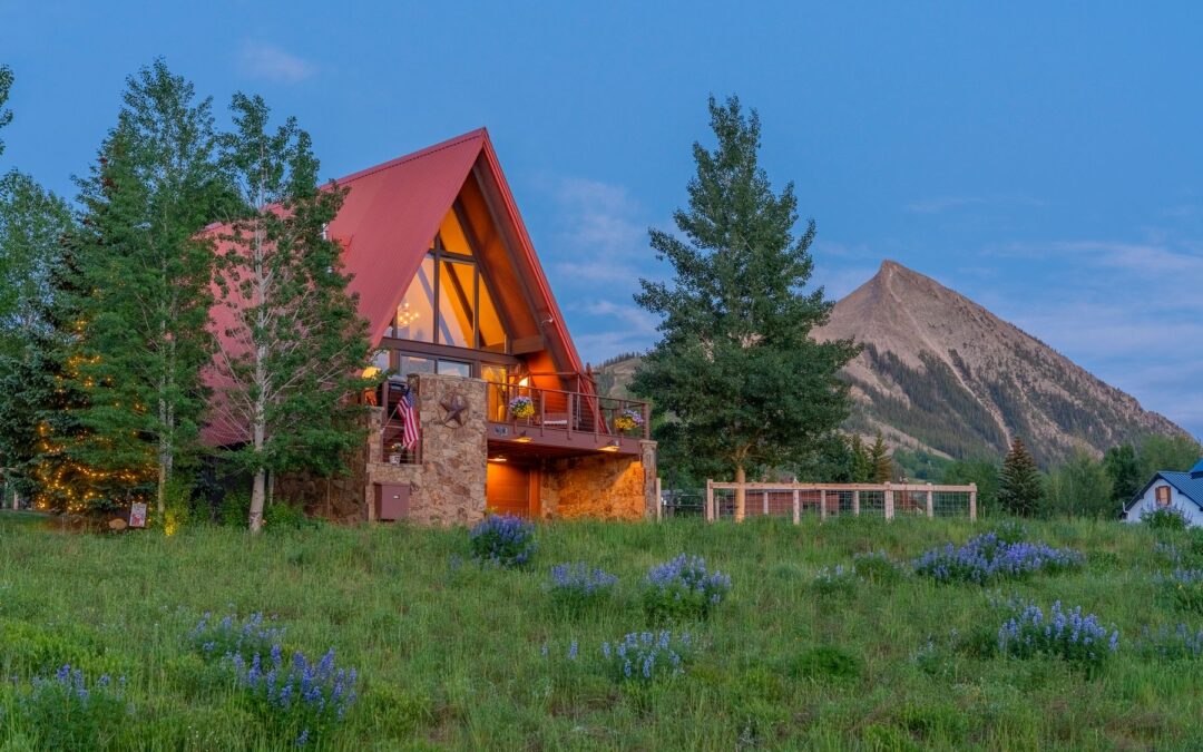 JUST LISTED: A Classic Mt. Crested Butte Chalet