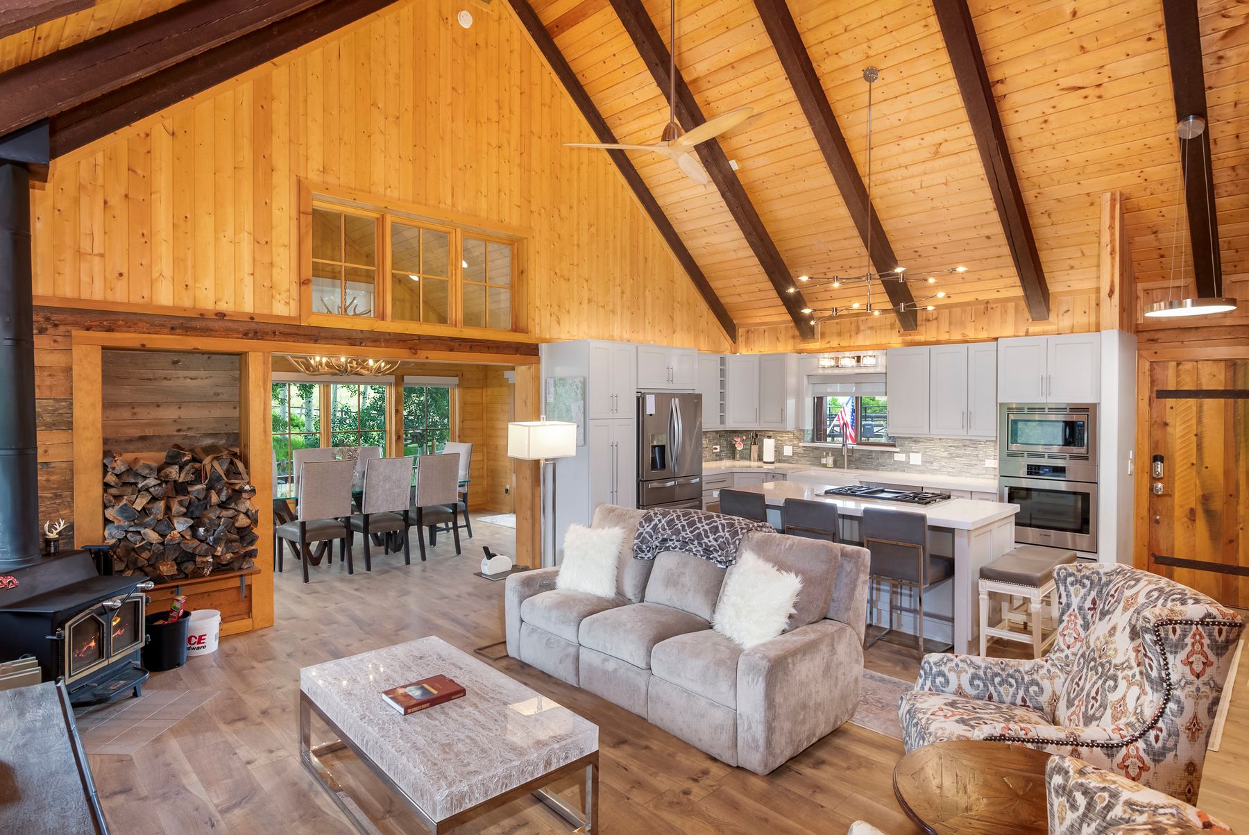 846 Sioux Road, Wilderness Streams | Listed by Kiley Flint and Madison Harwood
