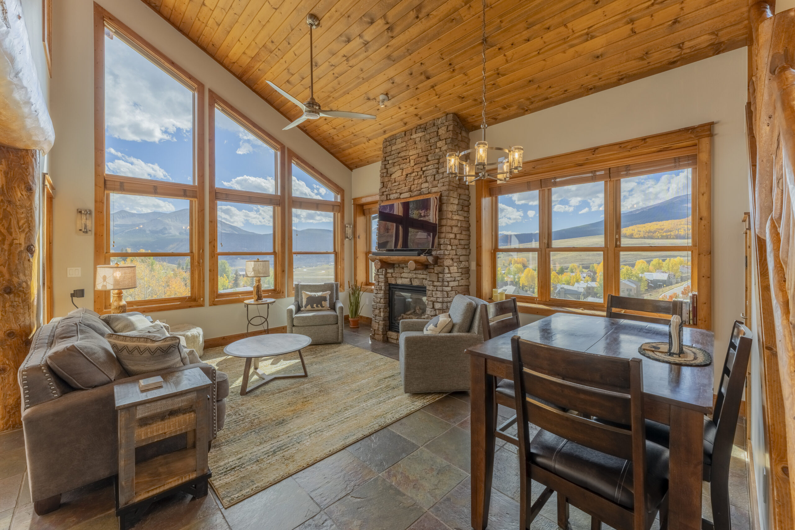 Black Bear Lodge, Unit 301 | Listed by Kiley Flint, Crested Butte Collection