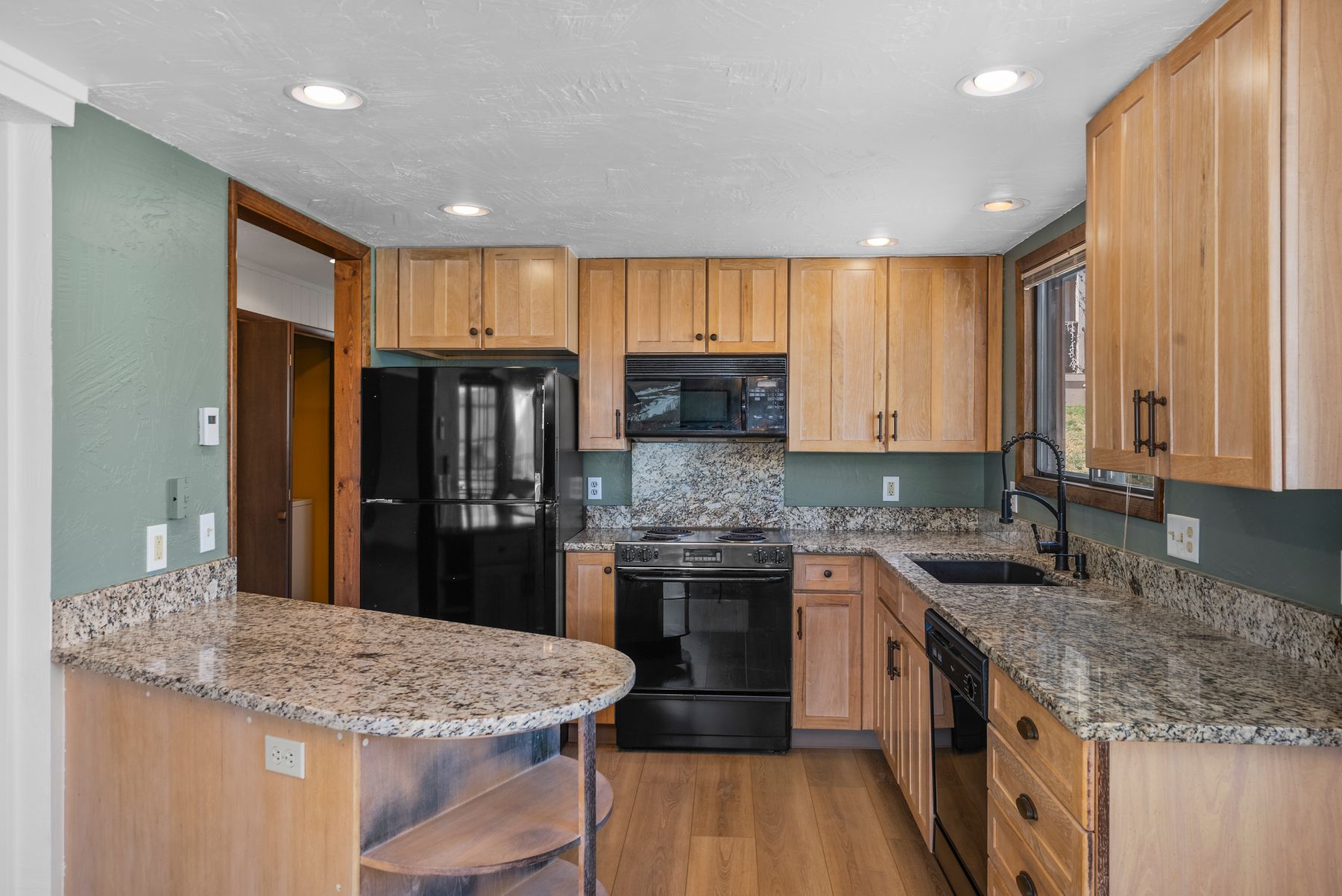 Ski Jump Condo 11, Mt. Crested Butte