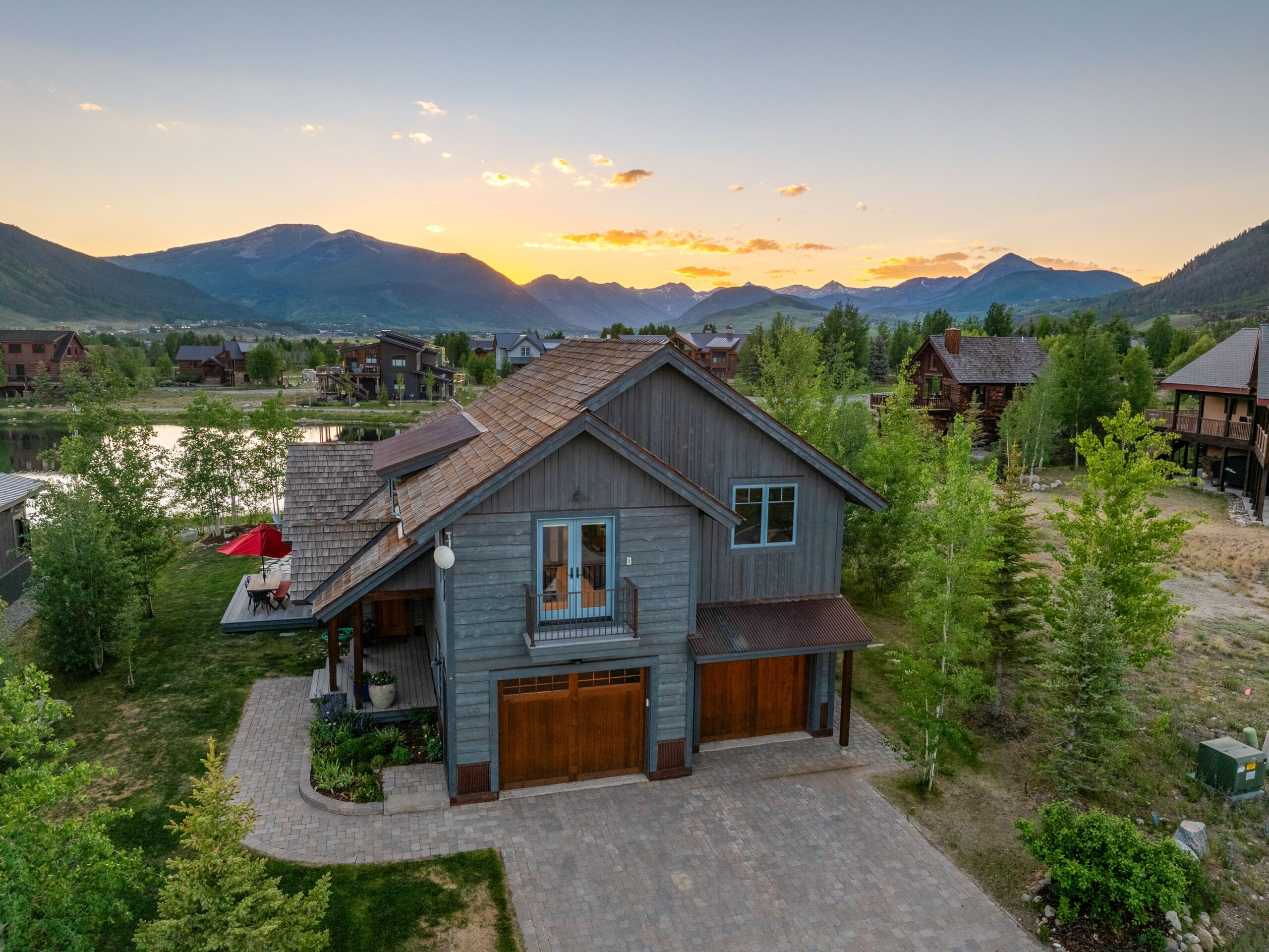 330 Larkspur Loop, Crested Butte