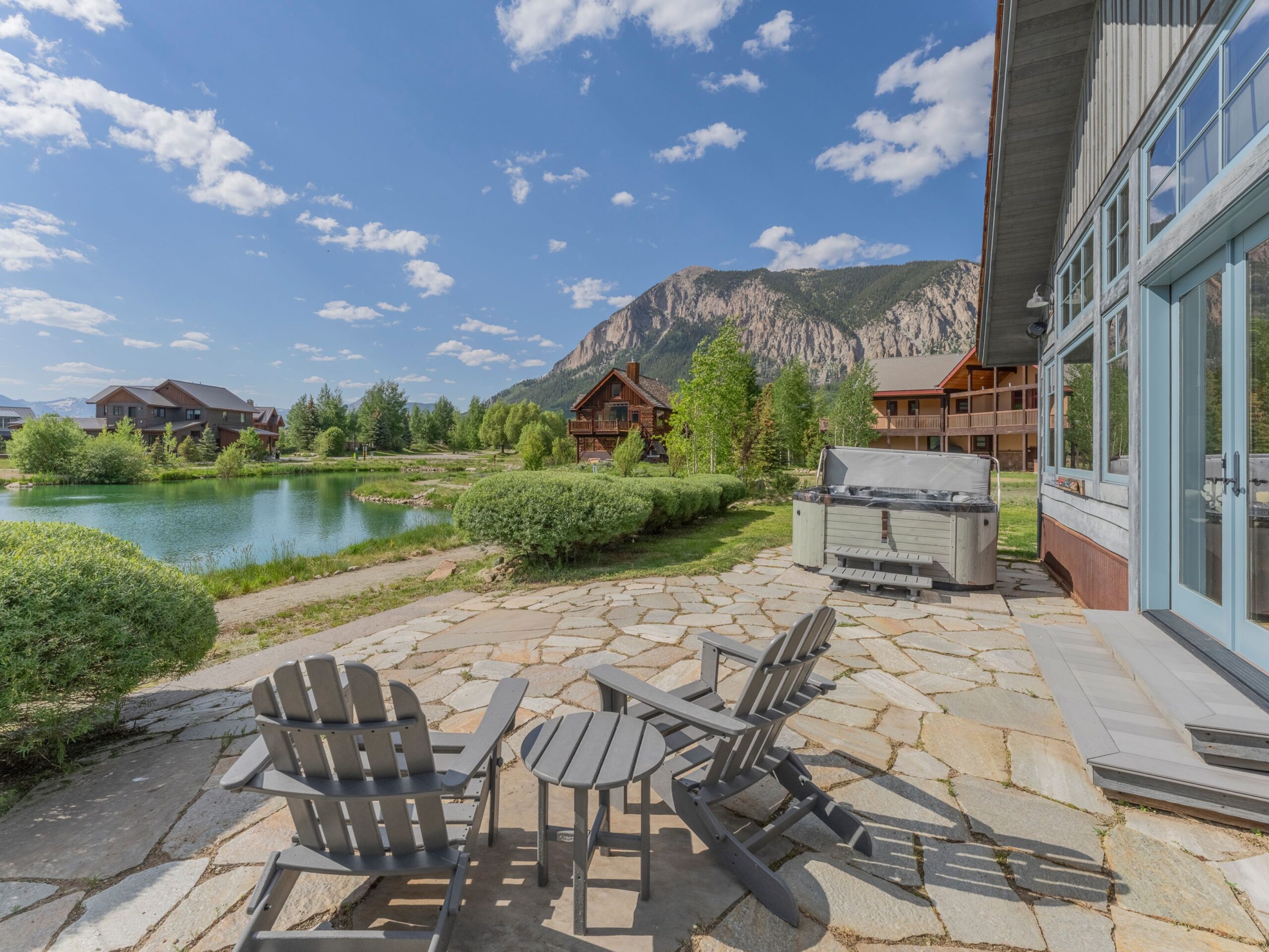 330 Larkspur Loop, Crested Butte